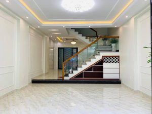 ban nha 140m2 duong nguyen van linh le chan 5