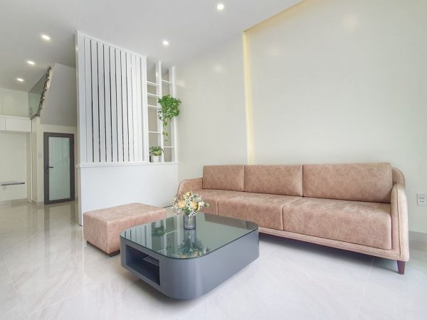 ban nha 4 tang 54m2 tai cho hang le chan hai phong 8