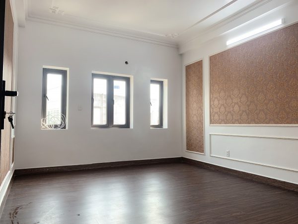 ban nha 40m2 pho hang kenh le chan 4