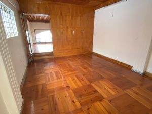 Bán nhà 2 tầng 67 m2 ngõ 109 Chợ Hàng 2 ban nha 2 tang 67 m2 ngo 109 cho hang 2 1 1