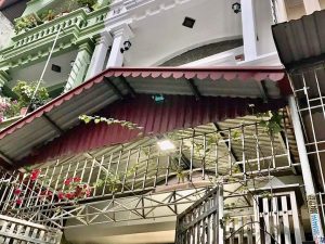 cho hang 3